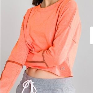 Under Armor Long-Sleeve Coral Loose Crop Top, S.